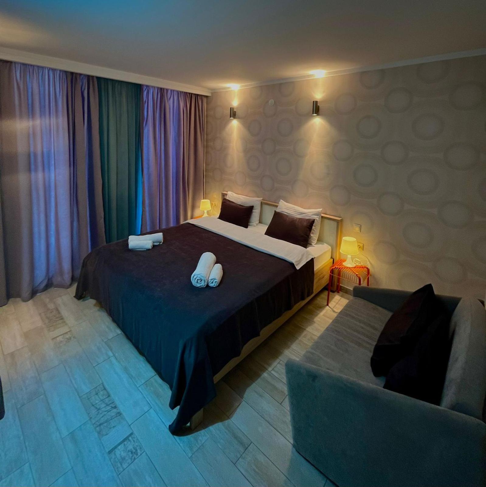 Holiday Lux Sea Towers Batoumi Extérieur photo